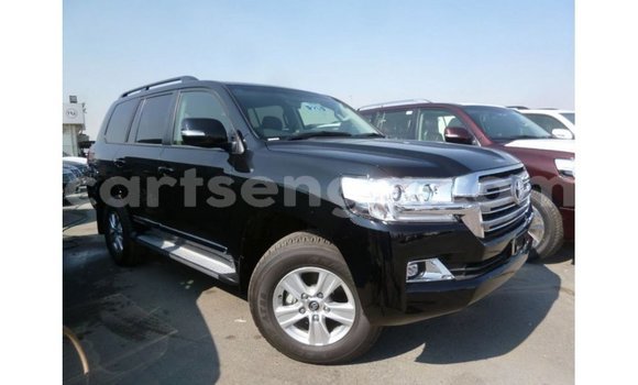 Buy Import Toyota Land Cruiser Black Car in Import - Dubai in Hhohho Buy Import Toyota Land Cruiser Black Car in Import - Dubai in Hhohho