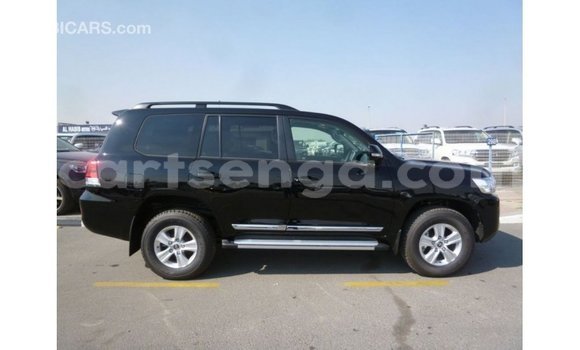 Buy Import Toyota Land Cruiser Black Car in Import - Dubai in Hhohho Buy Import Toyota Land Cruiser Black Car in Import - Dubai in Hhohho