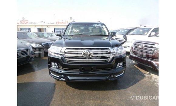 Nunua Imported Toyota Land Cruiser Black Gari ndani ya Import - Dubai nchini Hhohho Nunua Imported Toyota Land Cruiser Black Gari ndani ya Import - Dubai nchini Hhohho