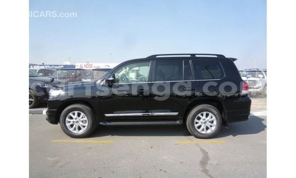 Nunua Imported Toyota Land Cruiser Black Gari ndani ya Import - Dubai nchini Hhohho Nunua Imported Toyota Land Cruiser Black Gari ndani ya Import - Dubai nchini Hhohho