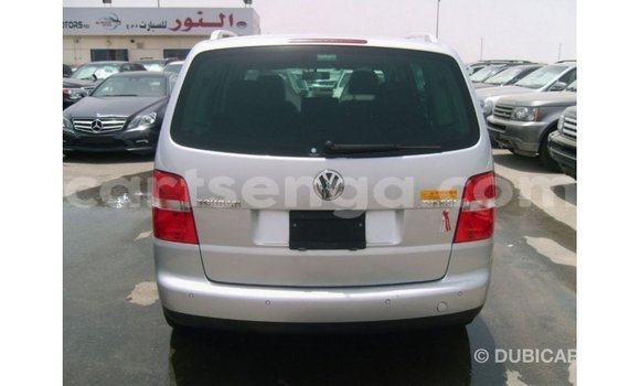 Acheter Import Voiture Volkswagen Touran Autre à Import - Dubai, Hhohho Acheter Import Voiture Volkswagen Touran Autre à Import - Dubai, Hhohho