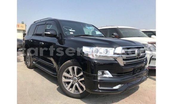 Nunua Imported Toyota Land Cruiser Black Gari ndani ya Import - Dubai nchini Hhohho Nunua Imported Toyota Land Cruiser Black Gari ndani ya Import - Dubai nchini Hhohho