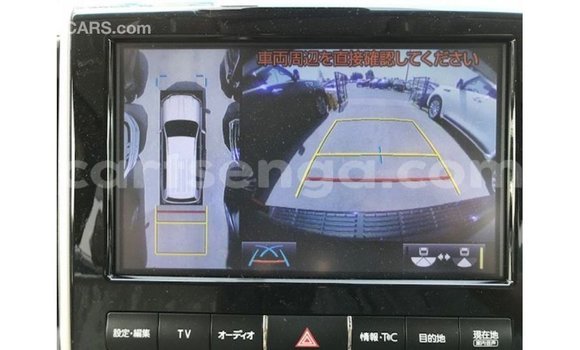 Nunua Imported Toyota Land Cruiser Black Gari ndani ya Import - Dubai nchini Hhohho Nunua Imported Toyota Land Cruiser Black Gari ndani ya Import - Dubai nchini Hhohho