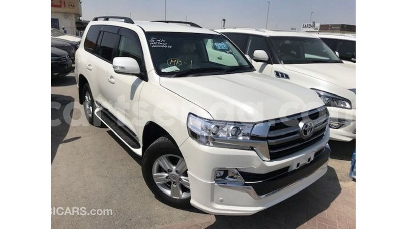 Big with watermark toyota land cruiser hhohho import dubai 15203