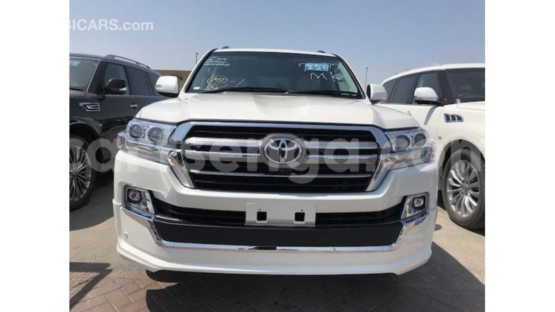 Big with watermark toyota land cruiser hhohho import dubai 15203
