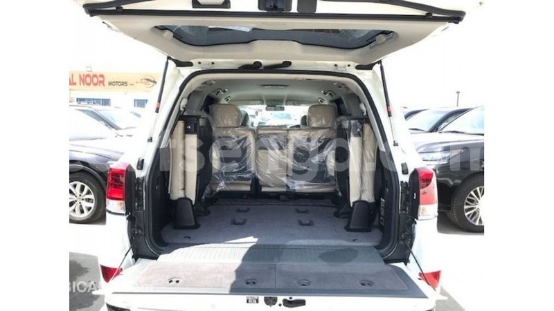 Big with watermark toyota land cruiser hhohho import dubai 15203