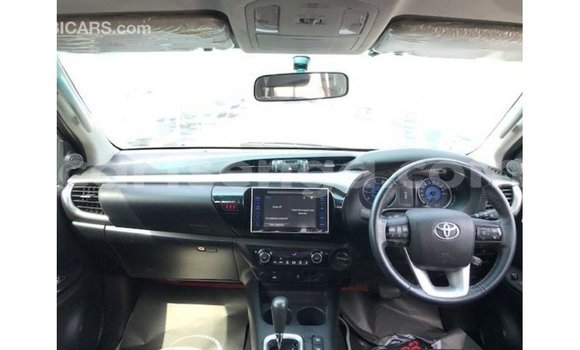 Buy Import Toyota Hilux Black Car in Import - Dubai in Hhohho Buy Import Toyota Hilux Black Car in Import - Dubai in Hhohho