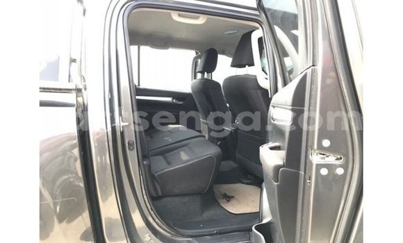 Buy Import Toyota Hilux Black Car in Import - Dubai in Hhohho Buy Import Toyota Hilux Black Car in Import - Dubai in Hhohho