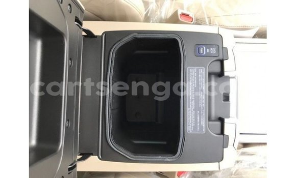 Acheter Import Voiture Toyota Land Cruiser Autre à Import - Dubai, Hhohho Acheter Import Voiture Toyota Land Cruiser Autre à Import - Dubai, Hhohho