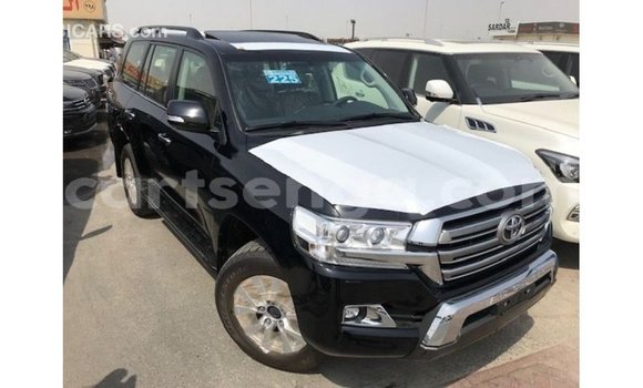 Acheter Import Voiture Toyota Land Cruiser Noir à Import - Dubai, Hhohho Acheter Import Voiture Toyota Land Cruiser Noir à Import - Dubai, Hhohho