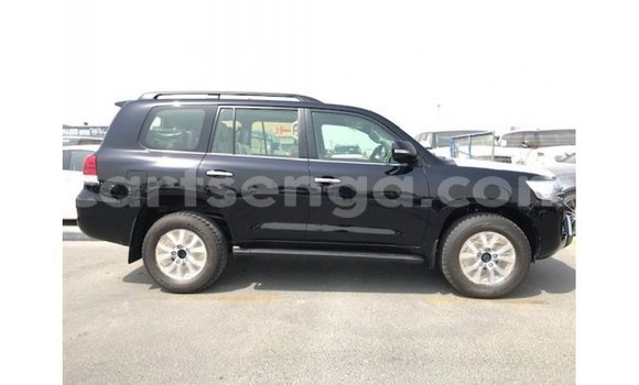 Acheter Import Voiture Toyota Land Cruiser Noir à Import - Dubai, Hhohho Acheter Import Voiture Toyota Land Cruiser Noir à Import - Dubai, Hhohho