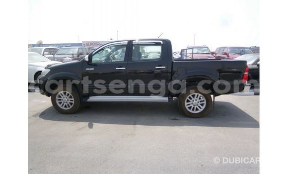 Acheter Import Voiture Toyota Hilux Noir à Import - Dubai, Hhohho Acheter Import Voiture Toyota Hilux Noir à Import - Dubai, Hhohho