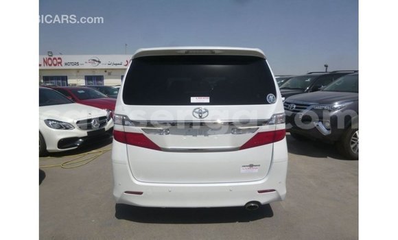 Acheter Import Voiture Toyota Vellfire Blanc à Import - Dubai, Hhohho Acheter Import Voiture Toyota Vellfire Blanc à Import - Dubai, Hhohho