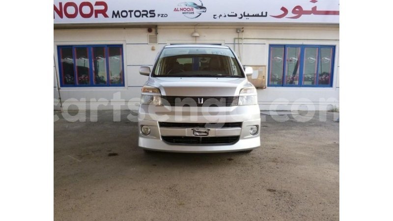 Big with watermark toyota voxy hhohho import dubai 15217