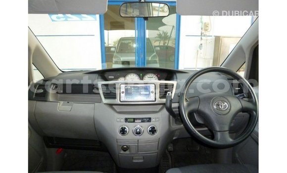 Buy Import Toyota Voxy Other Car in Import - Dubai in Hhohho Buy Import Toyota Voxy Other Car in Import - Dubai in Hhohho