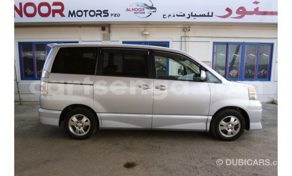 Buy Import Toyota Voxy Other Car in Import - Dubai in Hhohho Buy Import Toyota Voxy Other Car in Import - Dubai in Hhohho
