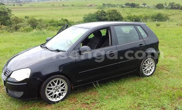Nunua Ilio tumika Volkswagen Polo Black Gari ndani ya Lobamba nchini Manzini Nunua Ilio tumika Volkswagen Polo Black Gari ndani ya Lobamba nchini Manzini