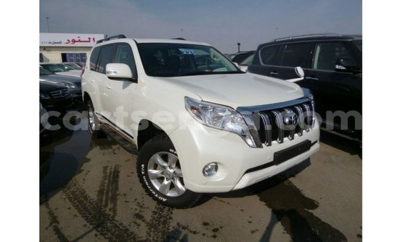 Buy Import Toyota Prado White Car in Import - Dubai in Hhohho Buy Import Toyota Prado White Car in Import - Dubai in Hhohho