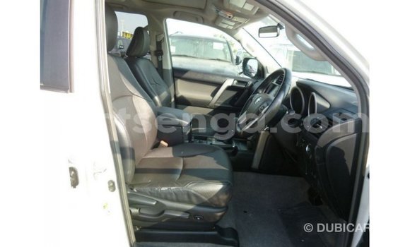 Buy Import Toyota Prado White Car in Import - Dubai in Hhohho Buy Import Toyota Prado White Car in Import - Dubai in Hhohho