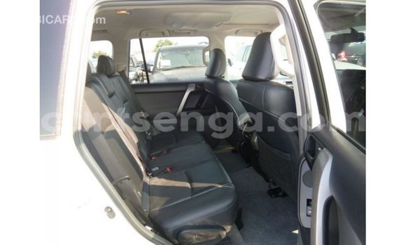 Buy Import Toyota Prado White Car in Import - Dubai in Hhohho Buy Import Toyota Prado White Car in Import - Dubai in Hhohho