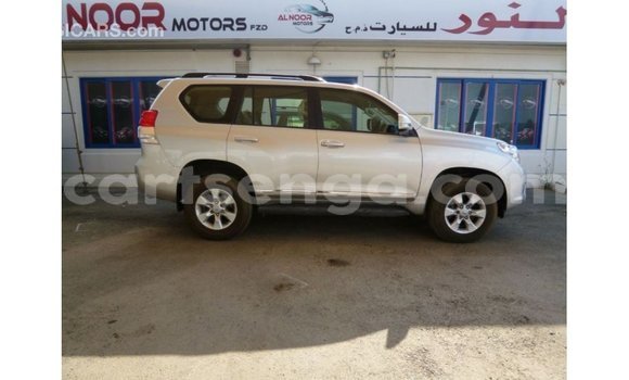 Buy Import Toyota Prado Other Car in Import - Dubai in Hhohho Buy Import Toyota Prado Other Car in Import - Dubai in Hhohho