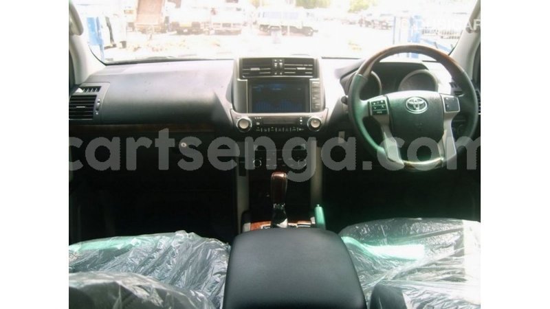 Big with watermark toyota prado hhohho import dubai 15242