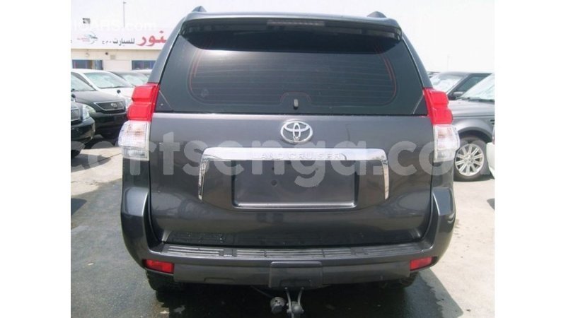 Big with watermark toyota prado hhohho import dubai 15242