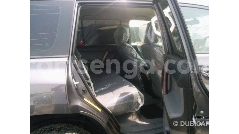 Big with watermark toyota prado hhohho import dubai 15242