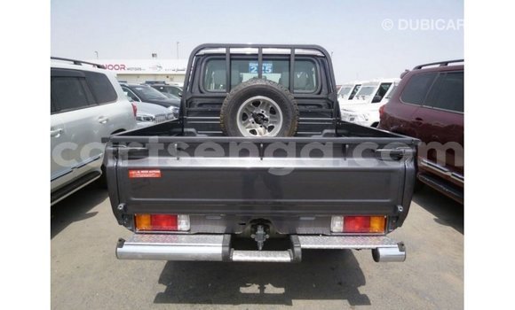 Acheter Import Voiture Toyota Land Cruiser Autre à Import - Dubai, Hhohho Acheter Import Voiture Toyota Land Cruiser Autre à Import - Dubai, Hhohho