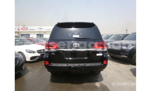 Acheter Import Voiture Toyota Land Cruiser Noir à Import - Dubai, Hhohho Acheter Import Voiture Toyota Land Cruiser Noir à Import - Dubai, Hhohho
