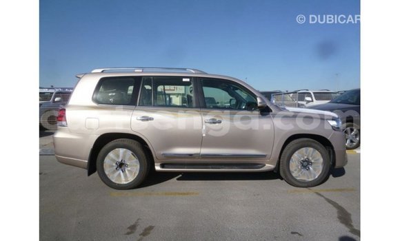 Buy Import Toyota Land Cruiser Other Car in Import - Dubai in Hhohho Buy Import Toyota Land Cruiser Other Car in Import - Dubai in Hhohho
