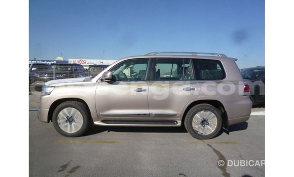 Buy Import Toyota Land Cruiser Other Car in Import - Dubai in Hhohho Buy Import Toyota Land Cruiser Other Car in Import - Dubai in Hhohho