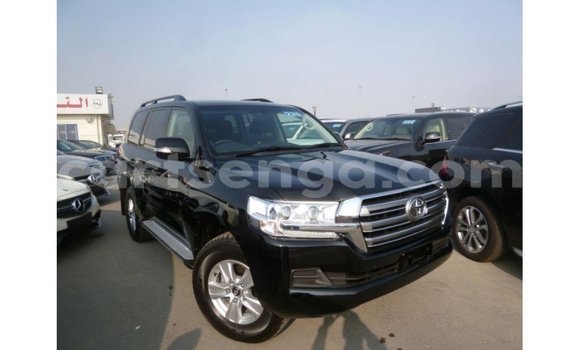 Acheter Import Voiture Toyota Land Cruiser Noir à Import - Dubai, Hhohho Acheter Import Voiture Toyota Land Cruiser Noir à Import - Dubai, Hhohho