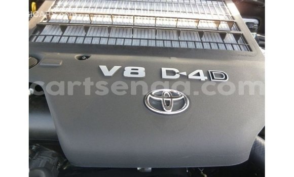 Acheter Import Voiture Toyota Land Cruiser Noir à Import - Dubai, Hhohho Acheter Import Voiture Toyota Land Cruiser Noir à Import - Dubai, Hhohho
