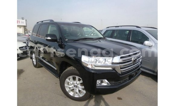 Nunua Imported Toyota Land Cruiser Black Gari ndani ya Import - Dubai nchini Hhohho Nunua Imported Toyota Land Cruiser Black Gari ndani ya Import - Dubai nchini Hhohho