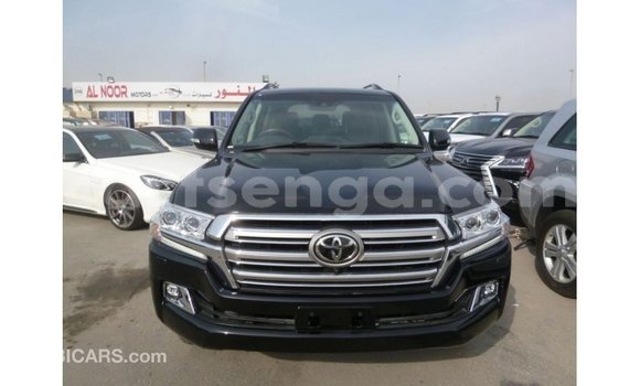 Nunua Imported Toyota Land Cruiser Black Gari ndani ya Import - Dubai nchini Hhohho Nunua Imported Toyota Land Cruiser Black Gari ndani ya Import - Dubai nchini Hhohho