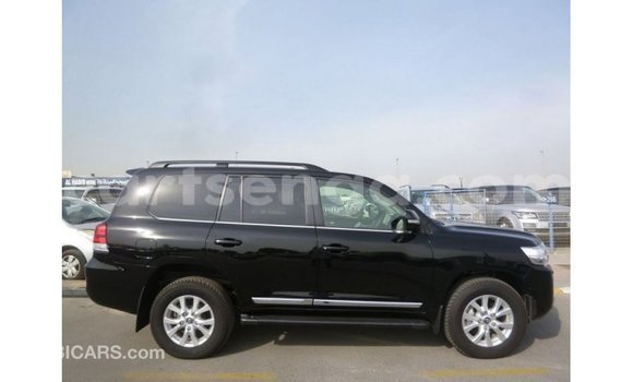Nunua Imported Toyota Land Cruiser Black Gari ndani ya Import - Dubai nchini Hhohho Nunua Imported Toyota Land Cruiser Black Gari ndani ya Import - Dubai nchini Hhohho