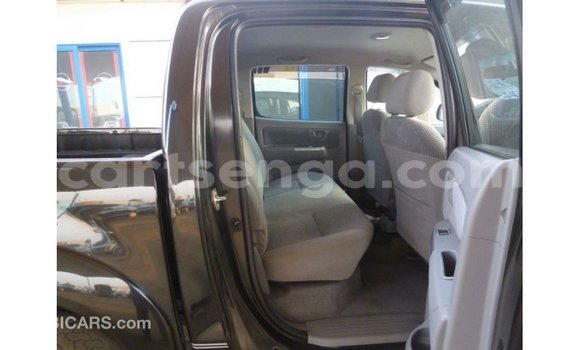 Buy Import Toyota Hilux Black Car in Import - Dubai in Hhohho Buy Import Toyota Hilux Black Car in Import - Dubai in Hhohho