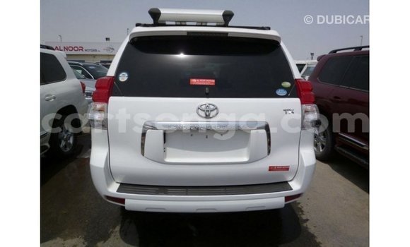 Buy Import Toyota Prado White Car in Import - Dubai in Hhohho Buy Import Toyota Prado White Car in Import - Dubai in Hhohho