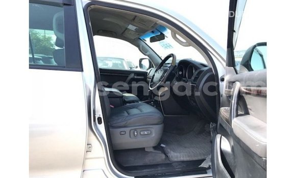 Nunua Imported Toyota Land Cruiser Other Gari ndani ya Import - Dubai nchini Hhohho Nunua Imported Toyota Land Cruiser Other Gari ndani ya Import - Dubai nchini Hhohho