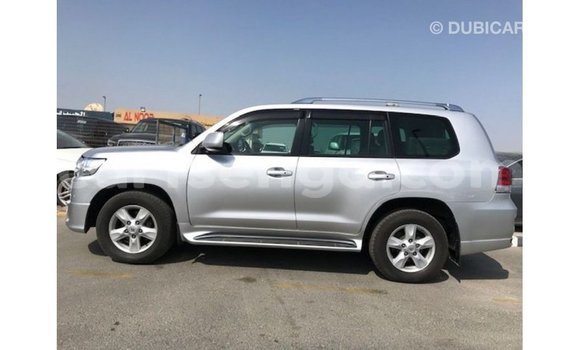 Nunua Imported Toyota Land Cruiser Other Gari ndani ya Import - Dubai nchini Hhohho Nunua Imported Toyota Land Cruiser Other Gari ndani ya Import - Dubai nchini Hhohho