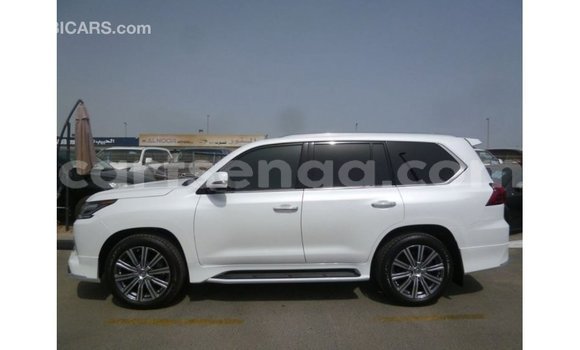 Nunua Imported Lexus LX White Gari ndani ya Import - Dubai nchini Hhohho Nunua Imported Lexus LX White Gari ndani ya Import - Dubai nchini Hhohho