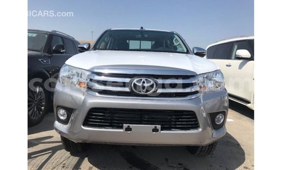 Nunua Imported Toyota Hilux Other Gari ndani ya Import - Dubai nchini Hhohho Nunua Imported Toyota Hilux Other Gari ndani ya Import - Dubai nchini Hhohho
