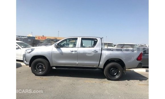Nunua Imported Toyota Hilux Other Gari ndani ya Import - Dubai nchini Hhohho Nunua Imported Toyota Hilux Other Gari ndani ya Import - Dubai nchini Hhohho