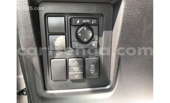 Acheter Import Voiture Toyota Prado Marron à Import - Dubai, Hhohho Acheter Import Voiture Toyota Prado Marron à Import - Dubai, Hhohho