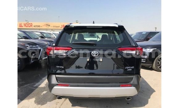 Acheter Import Voiture Toyota 4Runner Noir à Import - Dubai, Hhohho Acheter Import Voiture Toyota 4Runner Noir à Import - Dubai, Hhohho