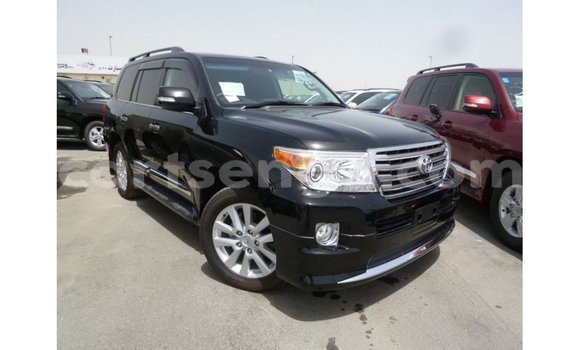 Acheter Import Voiture Toyota Land Cruiser Noir à Import - Dubai, Hhohho Acheter Import Voiture Toyota Land Cruiser Noir à Import - Dubai, Hhohho