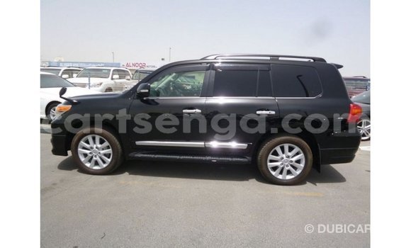Acheter Import Voiture Toyota Land Cruiser Noir à Import - Dubai, Hhohho Acheter Import Voiture Toyota Land Cruiser Noir à Import - Dubai, Hhohho