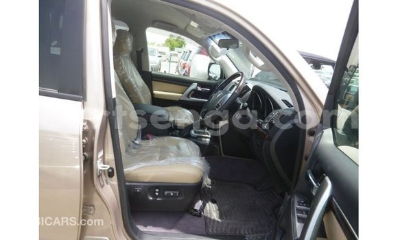 Buy Import Toyota Land Cruiser Other Car in Import - Dubai in Hhohho Buy Import Toyota Land Cruiser Other Car in Import - Dubai in Hhohho