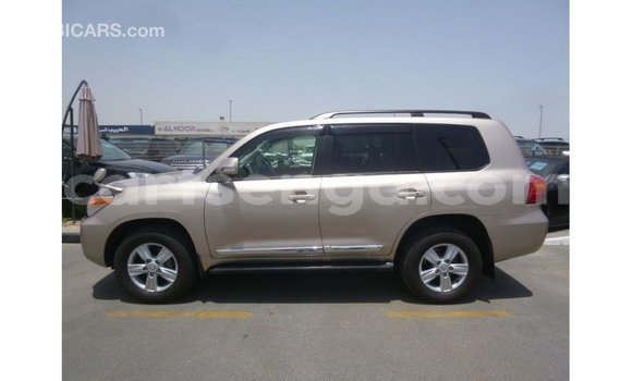 Buy Import Toyota Land Cruiser Other Car in Import - Dubai in Hhohho Buy Import Toyota Land Cruiser Other Car in Import - Dubai in Hhohho